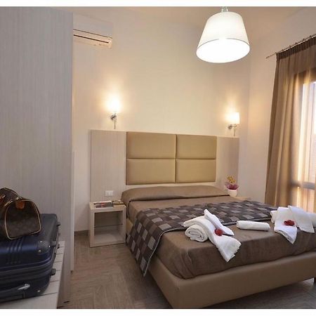 B&B Timpe Bianche Castelluzzo Bagian luar foto