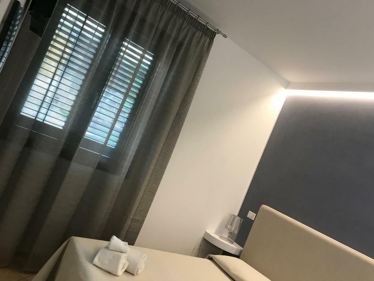 B&B Timpe Bianche Castelluzzo Bagian luar foto